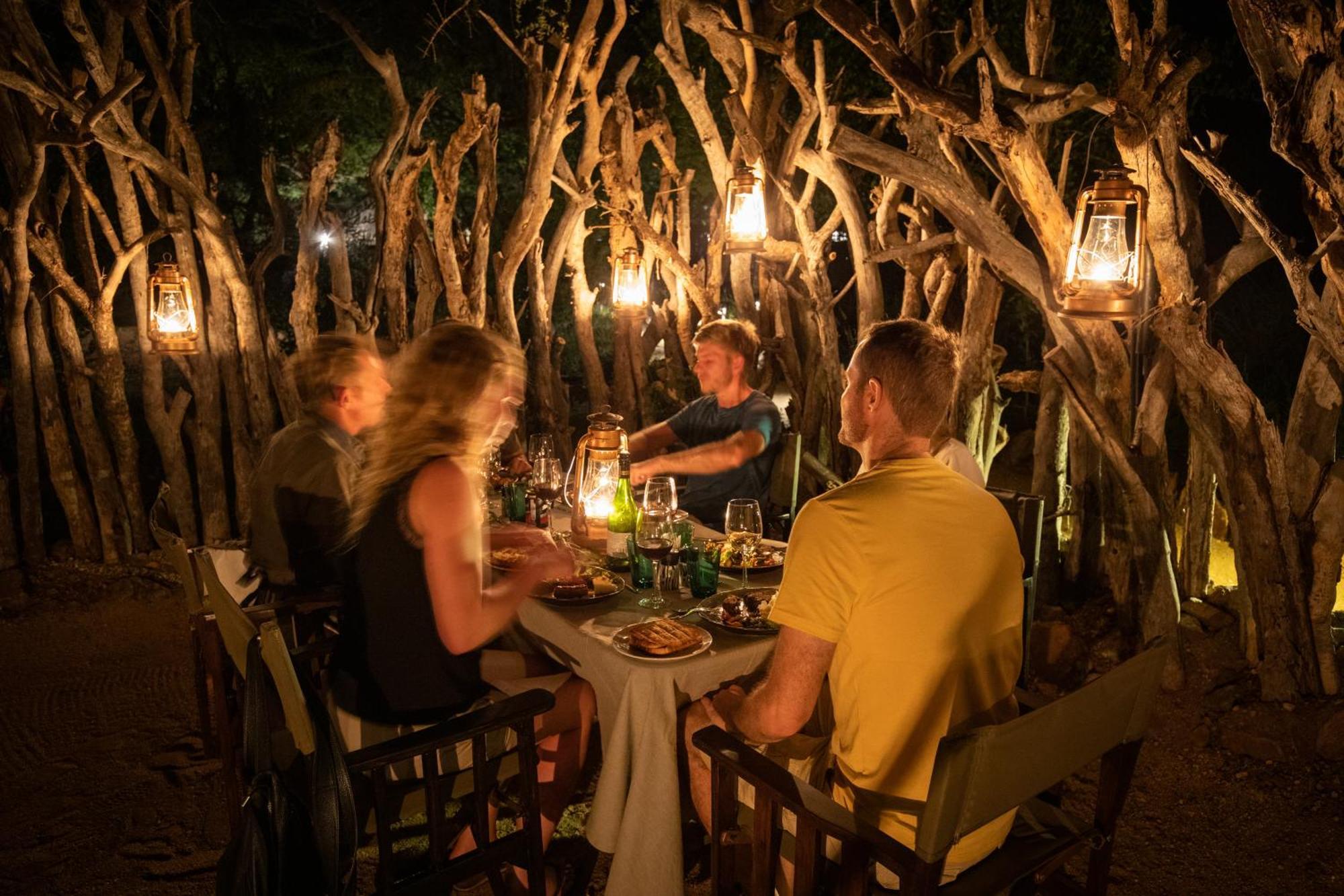 Parsons Hilltop Safari Camp Balule Game Reserve Exterior foto