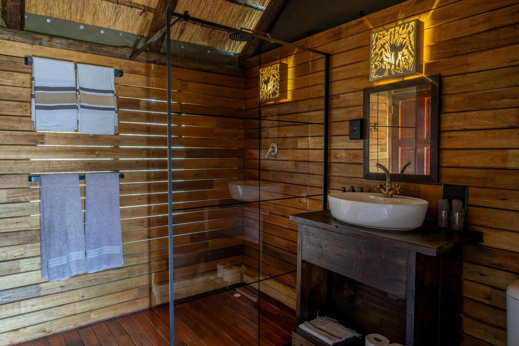 Parsons Hilltop Safari Camp Balule Game Reserve Exterior foto